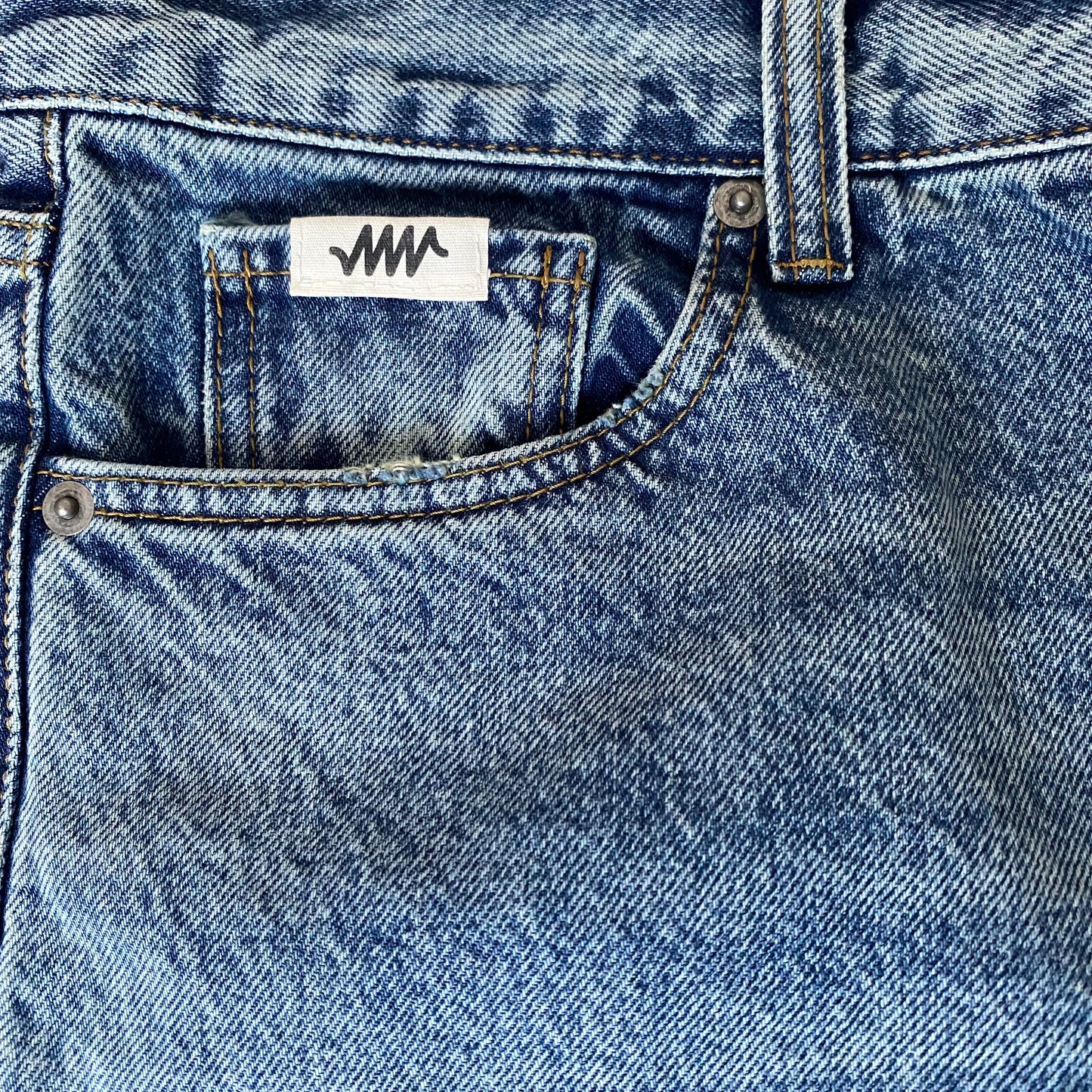 ‘97 Organic Cotton Loose Fit Denim Jeans